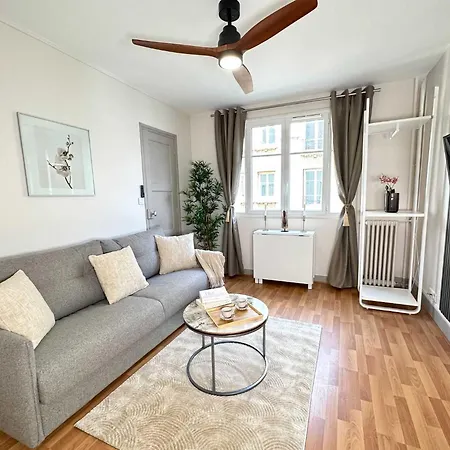 Beautiful Near Parc Des Expositions Apartment Paris